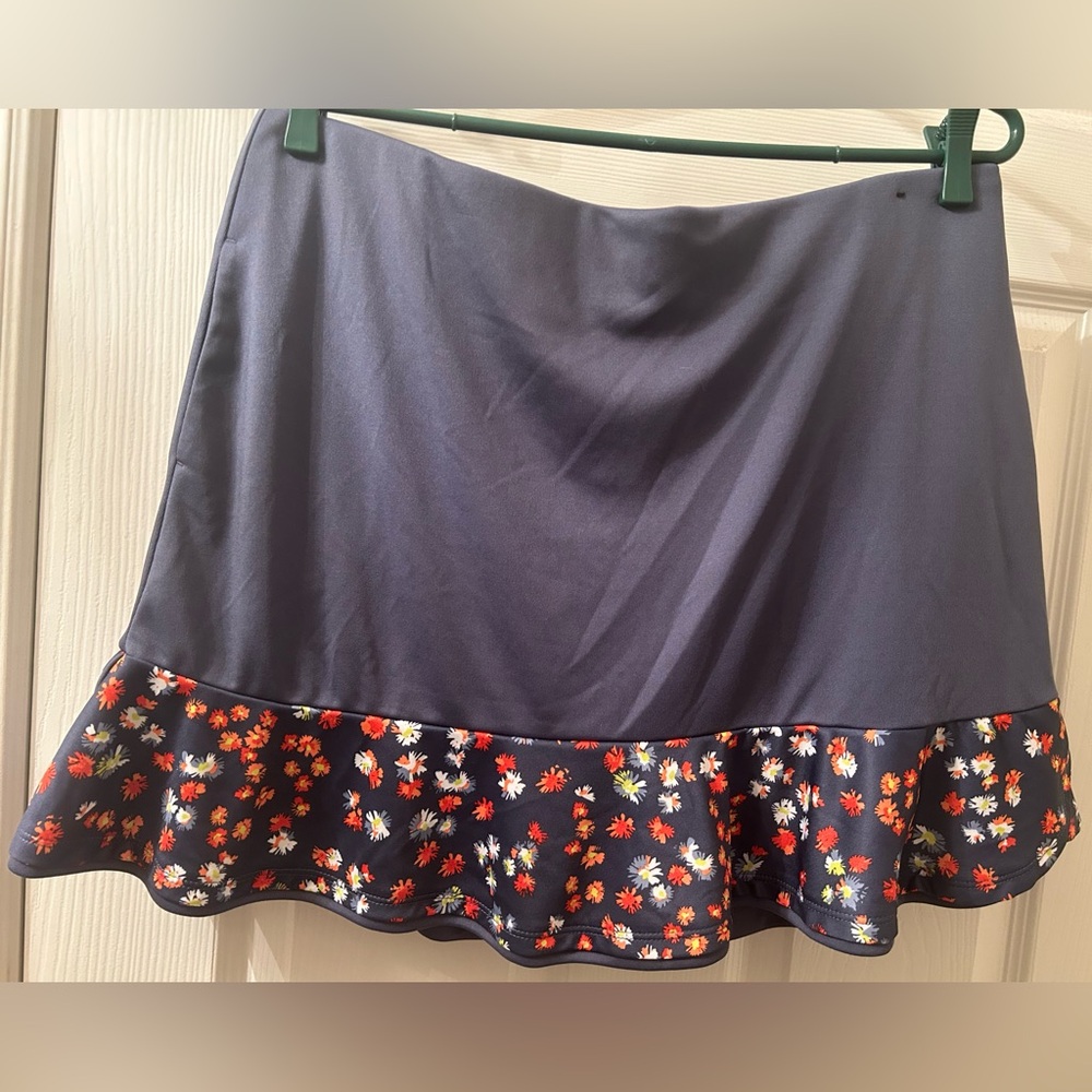 Callaway Blue with Red Floral Ruffled Hem Skort